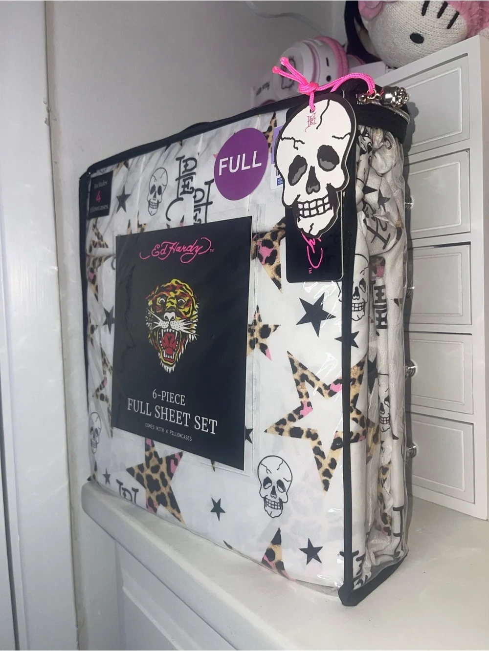 NWT Ed Hardy Full Sheet Set - White with Leopard Star & Black Skull Accents
